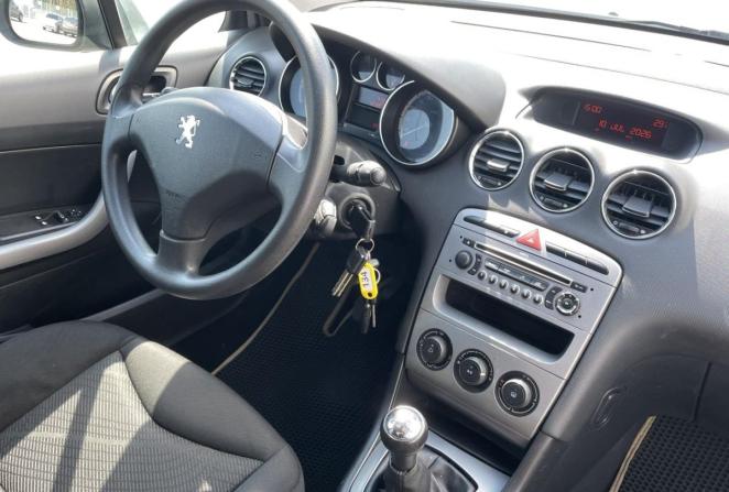 Peugeot 308 I с пробегом 2009 года, цена 260 000 рублей, 216809 км, хэтчбек, Автокод Объявления