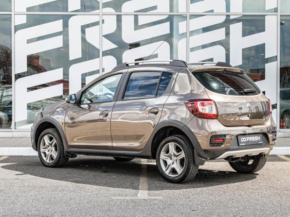 Renault Sandero II Рестайлинг с пробегом 2021 года, цена 1 059 000 рублей, 103306 км, хэтчбек, Автокод Объявления