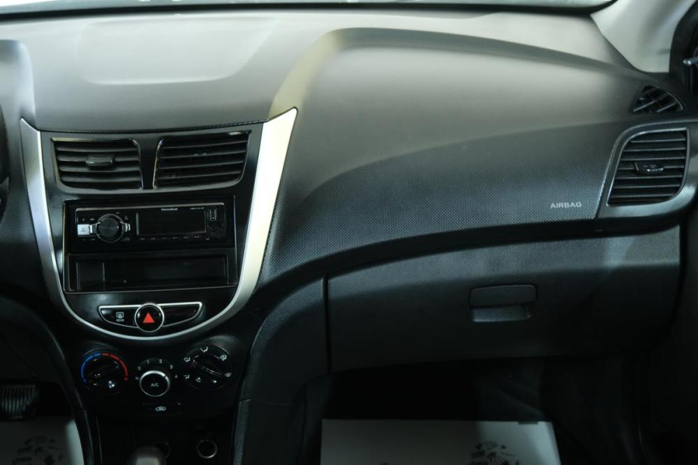 Hyundai Solaris I Омск  - изображение 17