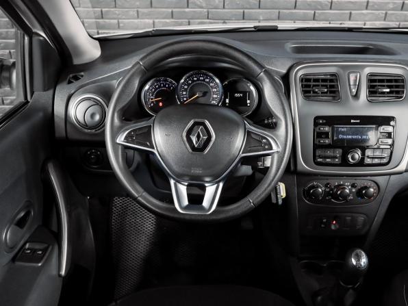 Renault Sandero II Рестайлинг с пробегом 2020 года, цена 1 140 000 рублей, 136568 км, хэтчбек, Автокод Объявления