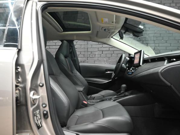 Toyota Levin XII (E210) Рестайлинг с пробегом 2023 года, цена 2 820 000 рублей, 5131 км, седан, Автокод Объявления
