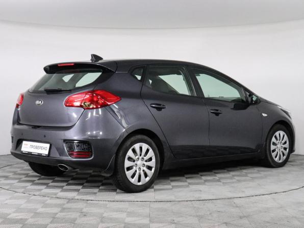 Kia Ceed II Рестайлинг с пробегом 2018 года, цена 1 447 000 рублей, 82602 км, хэтчбек, Автокод Объявления