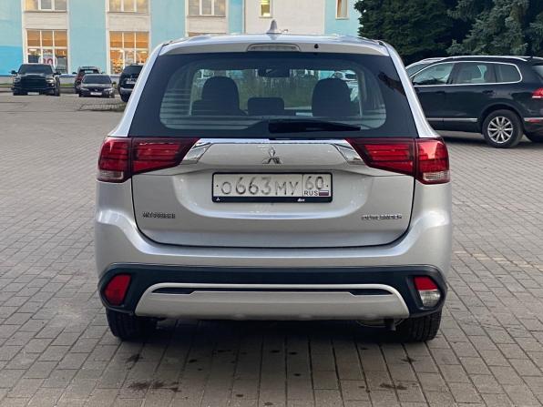 Mitsubishi Outlander III Рестайлинг 3 с пробегом 2019 года, цена 1 649 000 рублей, 193974 км, внедорожник, Автокод Объявления