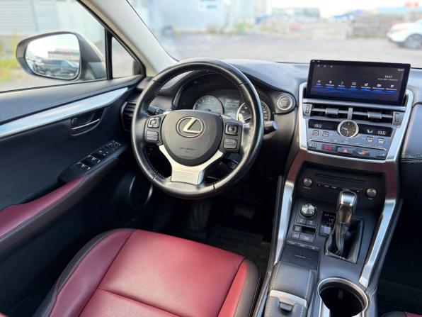 Lexus NX I Рестайлинг с пробегом 2018 года, цена 2 455 000 рублей, 170934 км, внедорожник, Автокод Объявления