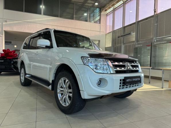 Mitsubishi Pajero IV Рестайлинг 1 с пробегом 2013 года, цена 2 290 000 рублей, 165675 км, внедорожник, Автокод Объявления
