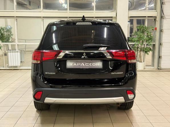 Mitsubishi Outlander III Рестайлинг 2 с пробегом 2017 года, цена 1 696 000 рублей, 149000 км, внедорожник, Автокод Объявления