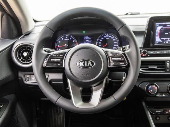 Kia K3 II с пробегом 2018 года, цена 1 548 000 рублей, 127027 км, седан, Автокод Объявления