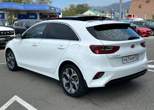 Kia Ceed III с пробегом 2019 года, цена 1 470 000 рублей, 195000 км, хэтчбек, Автокод Объявления