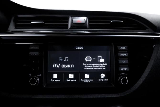 Kia Rio IV с пробегом 2018 года, цена 1 599 900 рублей, 68466 км, хэтчбек, Автокод Объявления
