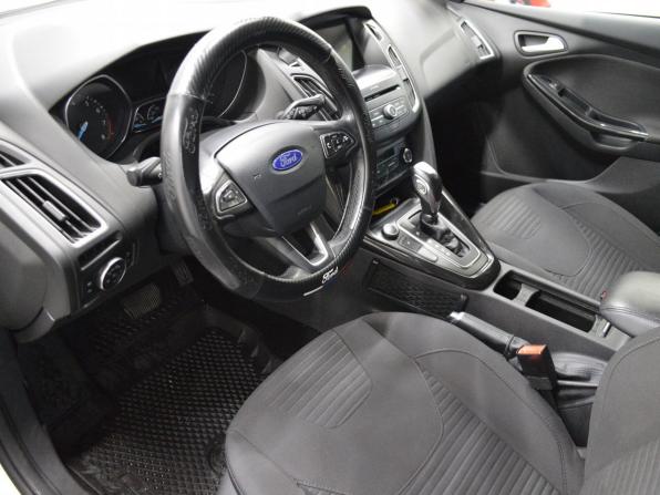 Ford Focus III Рестайлинг с пробегом 2018 года, цена 1 095 000 рублей, 123775 км, универсал, Автокод Объявления