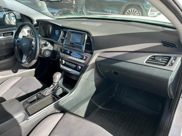 Hyundai Sonata VII (LF) Рестайлинг с пробегом 2017 года, цена 1 495 000 рублей, 168826 км, седан, Автокод Объявления