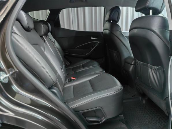Hyundai Santa Fe III Рестайлинг с пробегом 2016 года, цена 1 919 000 рублей, 121542 км, внедорожник, Автокод Объявления