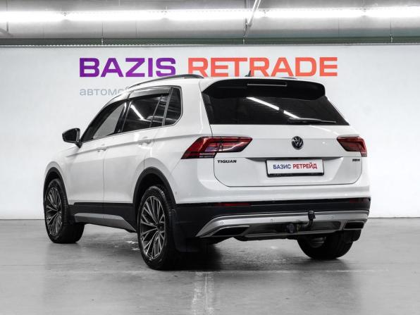 Volkswagen Tiguan II с пробегом 2020 года, цена 2 549 000 рублей, 117491 км, внедорожник, Автокод Объявления