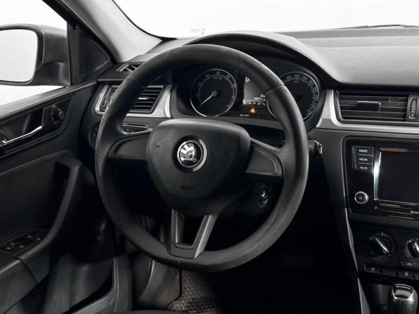 Skoda Rapid I Рестайлинг с пробегом 2019 года, цена 990 000 рублей, 140187 км, лифтбек, Автокод Объявления