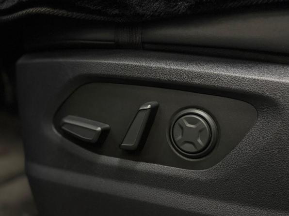 Hyundai Staria I с пробегом 2024 года, цена 5 490 000 рублей, 27899 км, минивэн, Автокод Объявления