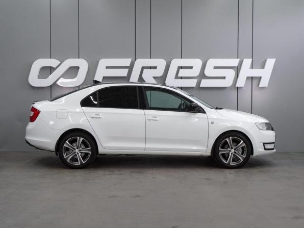 Skoda Rapid I с пробегом 2014 года, цена 899 000 рублей, 192009 км, лифтбек, Автокод Объявления