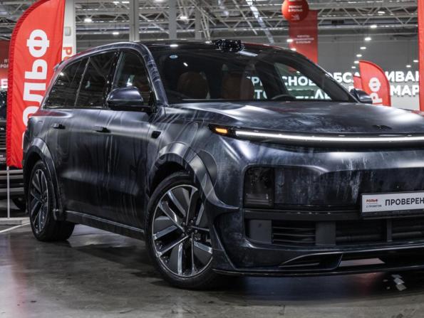 Li Auto (Lixiang) L9 I с пробегом 2023 года, цена 6 999 700 рублей, 20275 км, внедорожник, Автокод Объявления