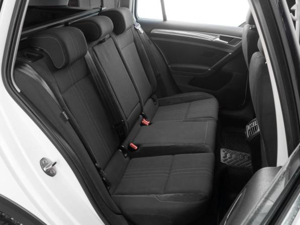 Volkswagen Golf VII Рестайлинг с пробегом 2017 года, цена 1 799 000 рублей, 172982 км, универсал, Автокод Объявления