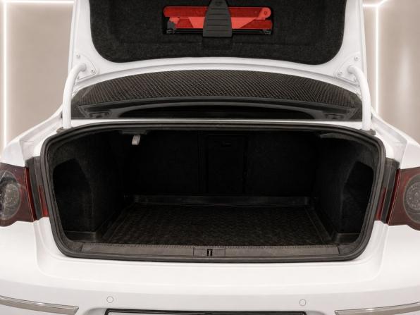 Volkswagen Passat B6 с пробегом 2008 года, цена 695 000 рублей, 320000 км, седан, Автокод Объявления