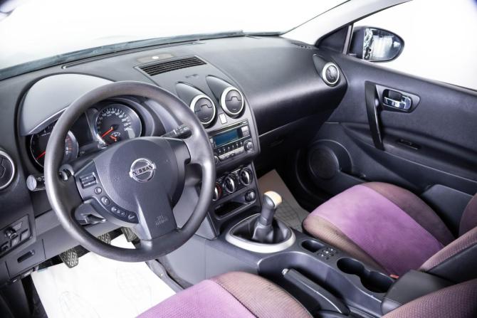 Nissan Qashqai I Рестайлинг с пробегом 2013 года, цена 889 000 рублей, 299345 км, внедорожник, Автокод Объявления