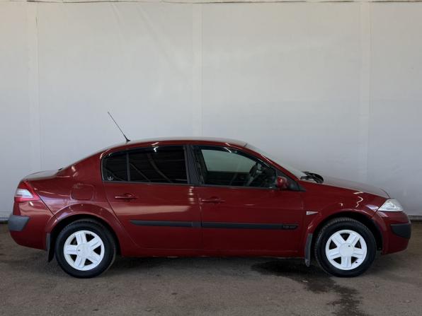 Renault Megane II Рестайлинг с пробегом 2006 года, цена 290 000 рублей, 381815 км, седан, Автокод Объявления