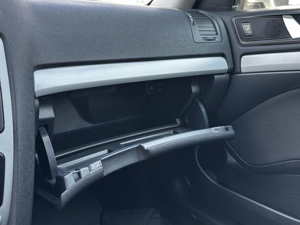 Skoda Octavia II (A5) Рестайлинг с пробегом 2012 года, цена 935 000 рублей, 230462 км, универсал, Автокод Объявления