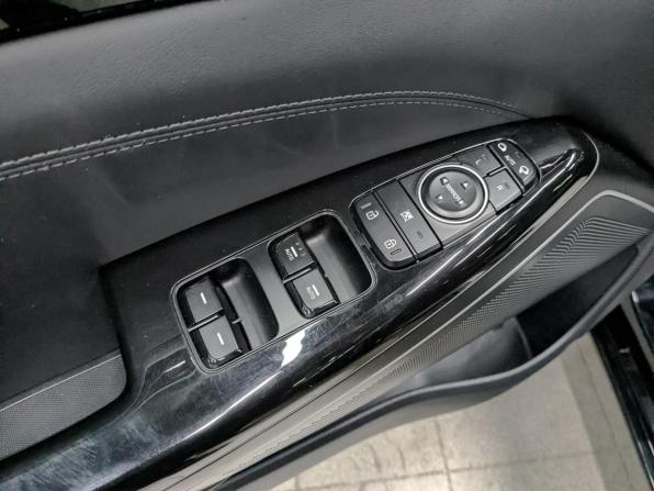 Kia K7 YG (II) с пробегом 2019 года, цена 2 370 000 рублей, 133631 км, седан, Автокод Объявления