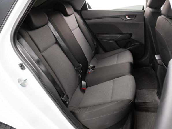 Hyundai Solaris II с пробегом 2018 года, цена 1 449 000 рублей, 67197 км, седан, Автокод Объявления