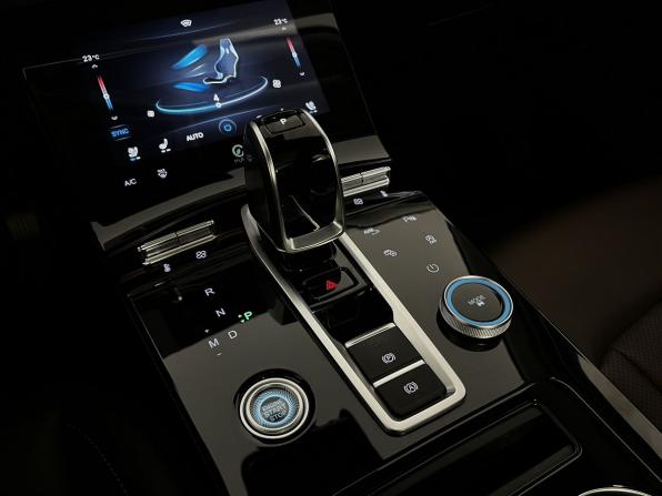 Xcite X-Cross 8 с пробегом 2024 года, цена 2 299 900 рублей, 8500 км, внедорожник, Автокод Объявления
