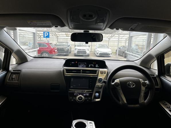 Toyota Prius Alpha I (ZVW40/41) Рестайлинг с пробегом 2015 года, цена 1 410 000 рублей, 180000 км, универсал, Автокод Объявления