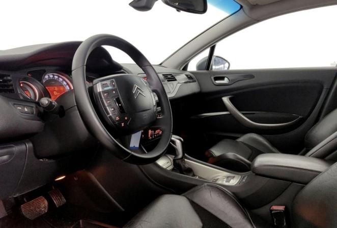 Citroen C5 II с пробегом 2010 года, цена 620 000 рублей, 163743 км, седан, Автокод Объявления