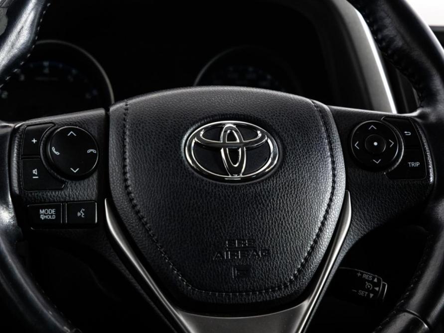 Toyota RAV4 IV (XA40) Рестайлинг Санкт-Петербург  - изображение 13