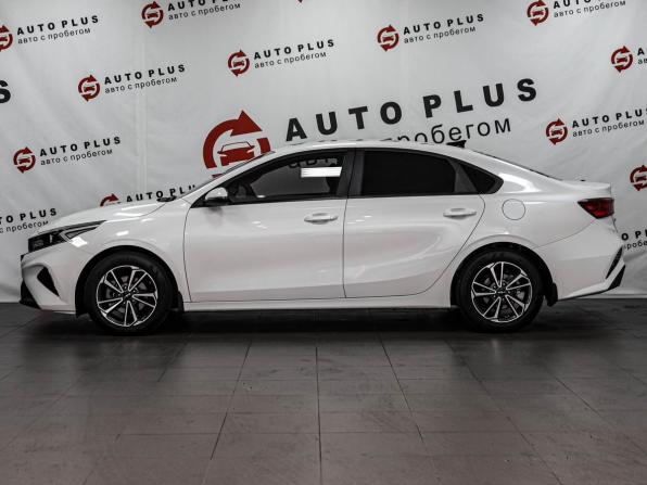 Kia Cerato IV с пробегом 2022 года, цена 1 999 000 рублей, 95546 км, седан, Автокод Объявления
