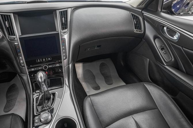 Infiniti Q50 I с пробегом 2017 года, цена 1 849 000 рублей, 118800 км, седан, Автокод Объявления