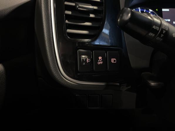 Mitsubishi Outlander III Рестайлинг 3 с пробегом 2019 года, цена 2 300 000 рублей, 127397 км, внедорожник, Автокод Объявления