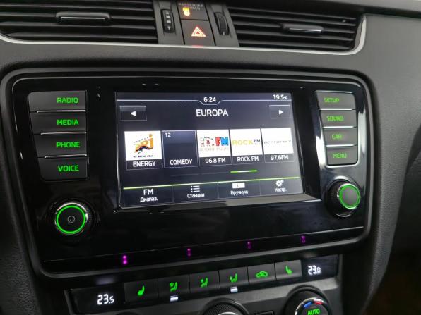Skoda Octavia III (A7) с пробегом 2015 года, цена 1 485 000 рублей, 130777 км, лифтбек, Автокод Объявления