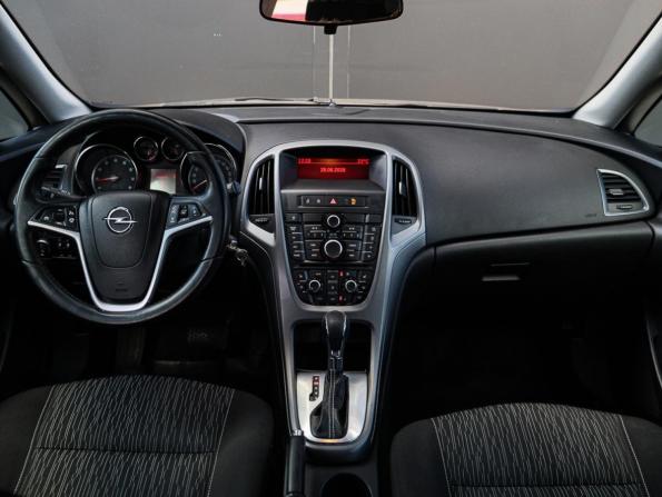 Opel Astra J с пробегом 2012 года, цена 700 000 рублей, 152672 км, хэтчбек, Автокод Объявления