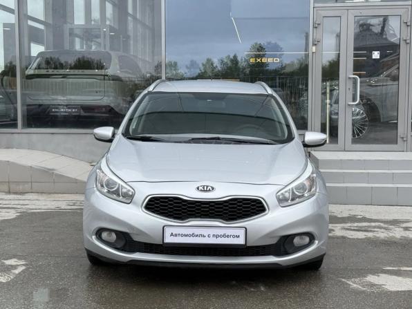Kia Ceed II с пробегом 2014 года, цена 650 000 рублей, 299773 км, универсал, Автокод Объявления