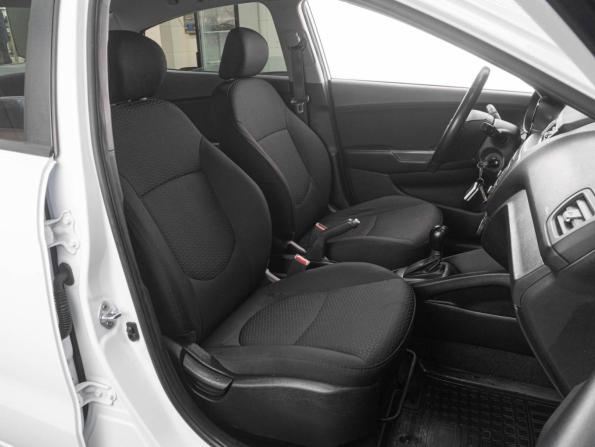 Kia Rio III Рестайлинг с пробегом 2015 года, цена 1 139 000 рублей, 119452 км, седан, Автокод Объявления
