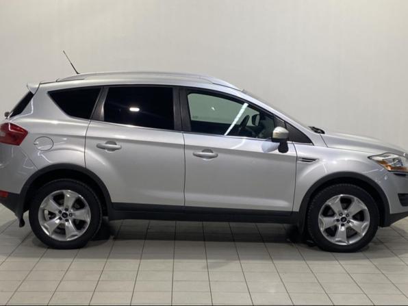 Ford Kuga I с пробегом 2010 года, цена 869 500 рублей, 280932 км, внедорожник, Автокод Объявления