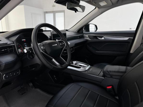 Haval Jolion I Рестайлинг с пробегом 2024 года, цена 2 150 000 рублей, 32180 км, внедорожник, Автокод Объявления
