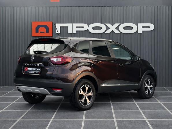 Renault Kaptur I Рестайлинг с пробегом 2020 года, цена 1 477 000 рублей, 124660 км, внедорожник, Автокод Объявления