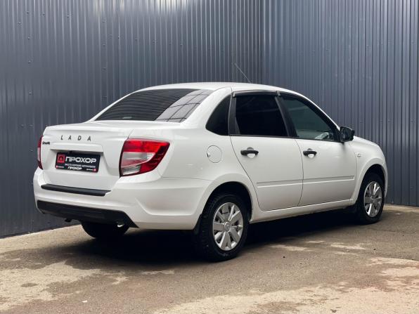 Lada (ВАЗ) Granta I Рестайлинг с пробегом 2021 года, цена 577 000 рублей, 43165 км, седан, Автокод Объявления