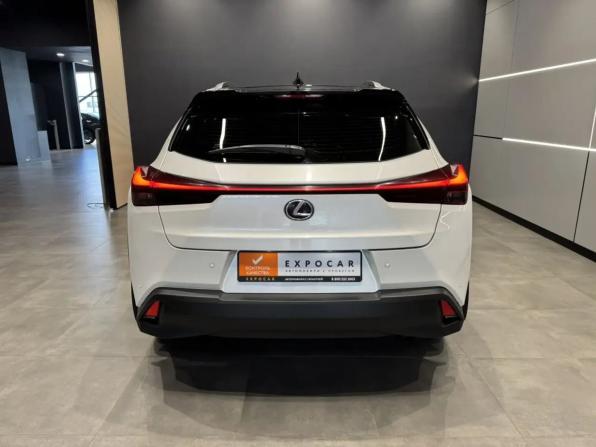 Lexus UX I с пробегом 2021 года, цена 3 379 000 рублей, 32000 км, внедорожник, Автокод Объявления