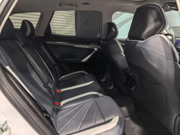 Geely Atlas II с пробегом 2024 года, цена 2 945 000 рублей, 31500 км, внедорожник, Автокод Объявления