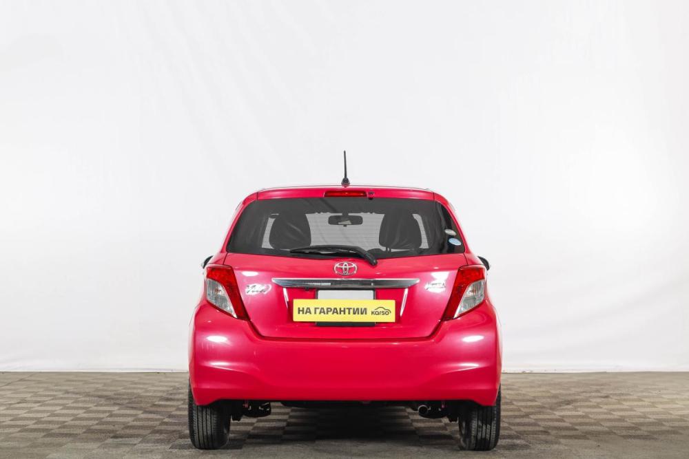 Toyota Vitz III (XP130) Тюмень  - изображение 6