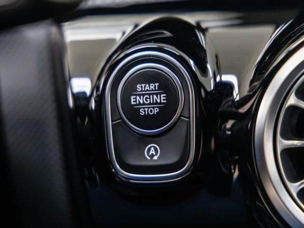 Mercedes-Benz CLA II (C118 X118) с пробегом 2019 года, цена 2 678 000 рублей, 65527 км, универсал, Автокод Объявления