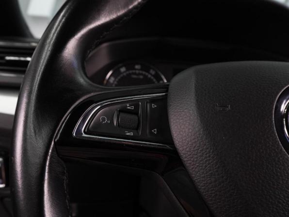 Skoda Superb III с пробегом 2017 года, цена 2 299 000 рублей, 120535 км, лифтбек, Автокод Объявления
