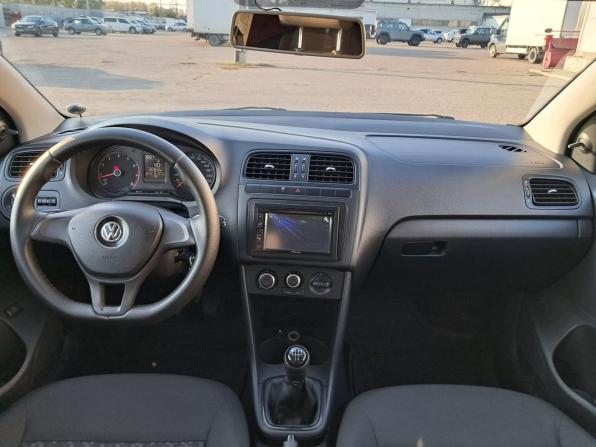 Volkswagen Polo V Рестайлинг с пробегом 2015 года, цена 835 000 рублей, 207800 км, седан, Автокод Объявления