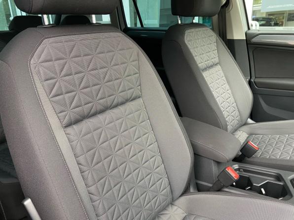 Volkswagen Tiguan II Рестайлинг с пробегом 2020 года, цена 3 099 000 рублей, 123038 км, внедорожник, Автокод Объявления